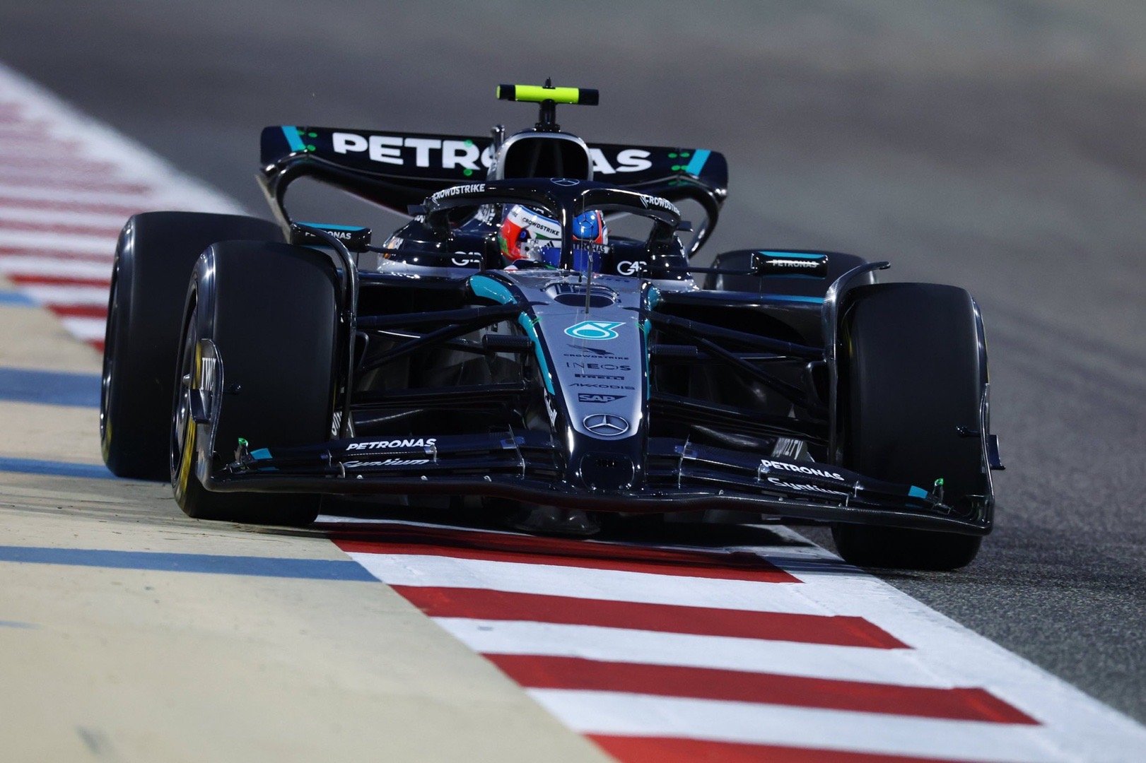 kaiyun登录入口-梅赛德斯车队专注战术调整，迎头赶上的简单介绍