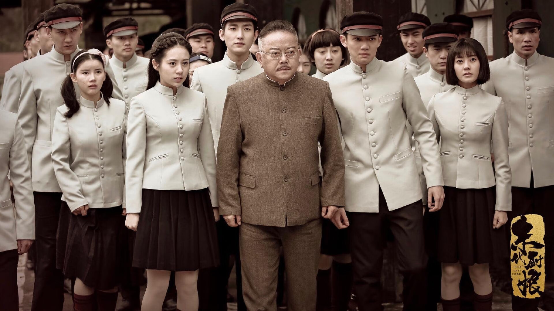 英超裁判语义分析提升跨语言判罚一致性,英超裁判水平