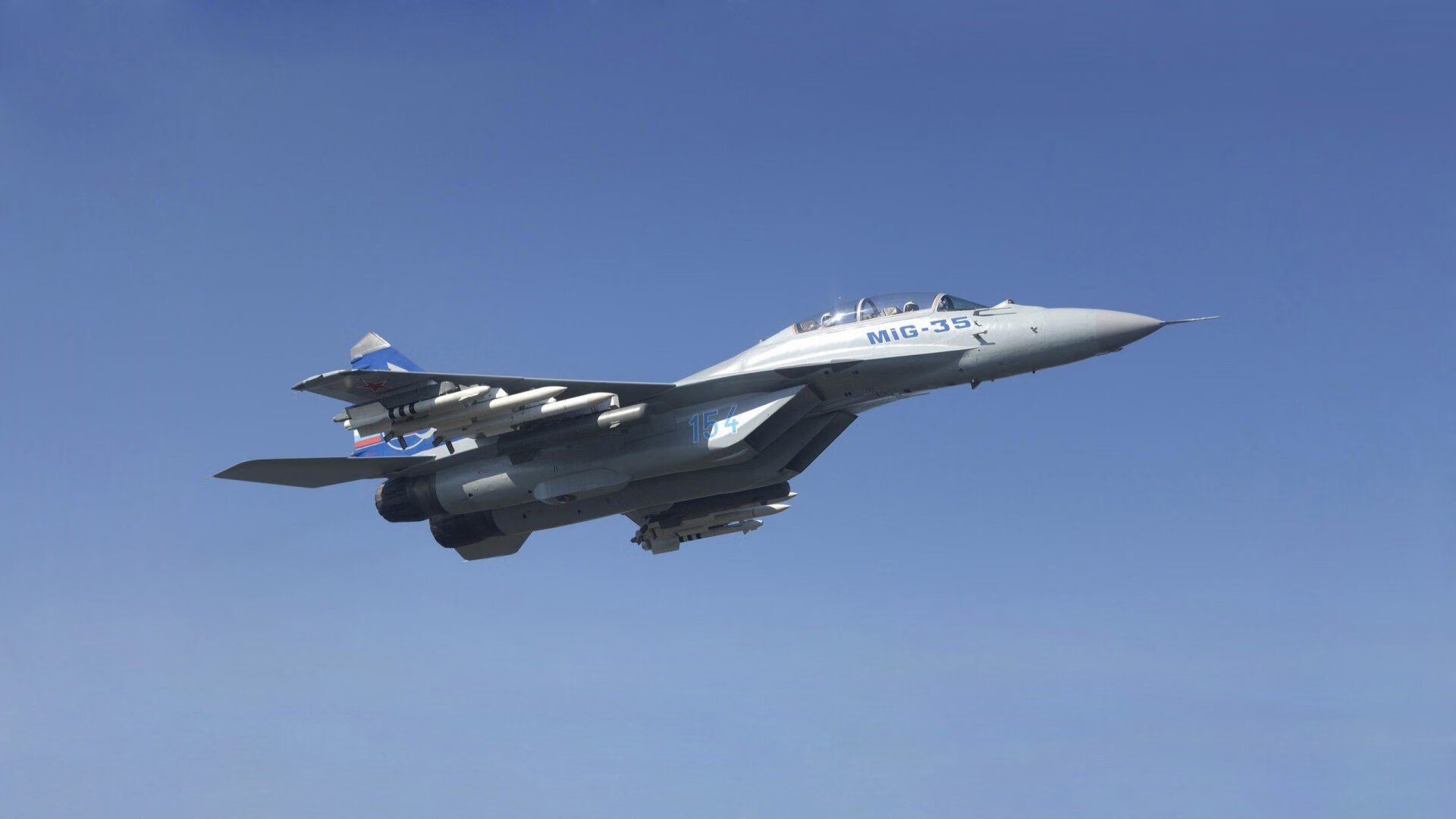 kaiyun开云·官方网站-足球不仅是运动，更成为文化交流的重要桥梁，影响力不断扩大，足球不仅仅是运动,更是一种精神